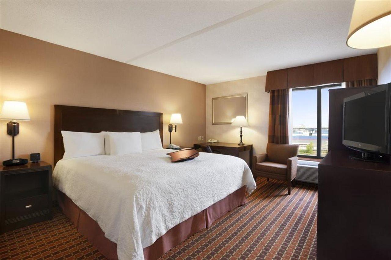 Hampton Inn Cambridge Extérieur photo