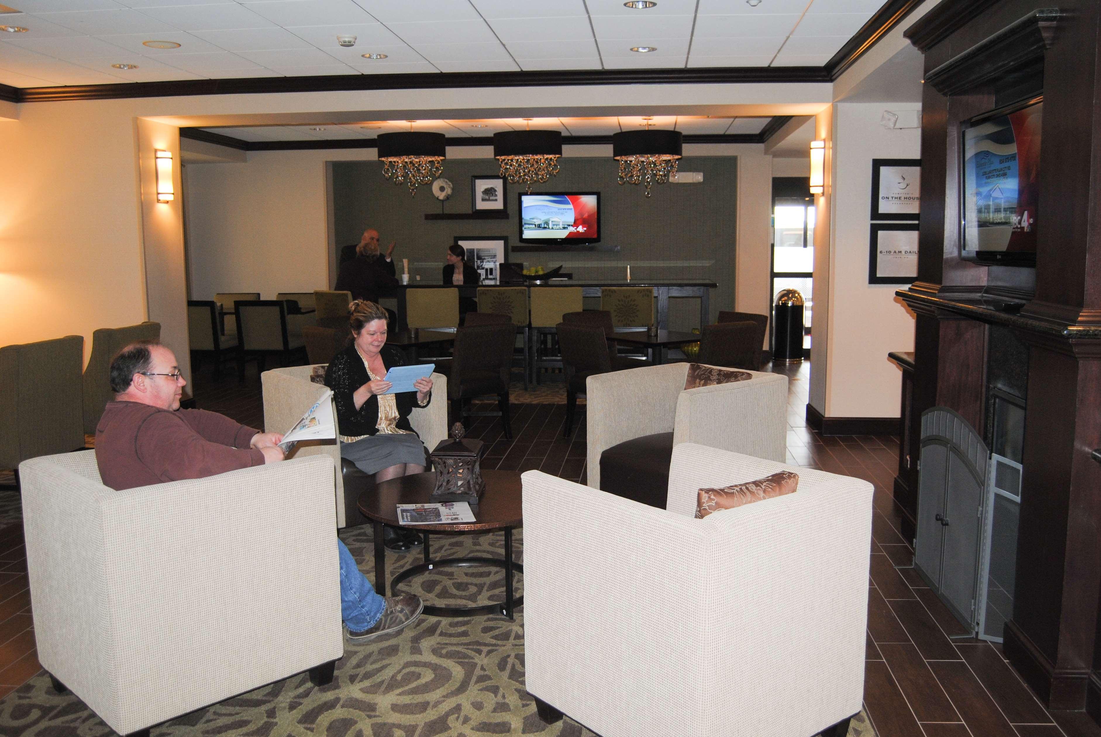 Hampton Inn Cambridge Extérieur photo