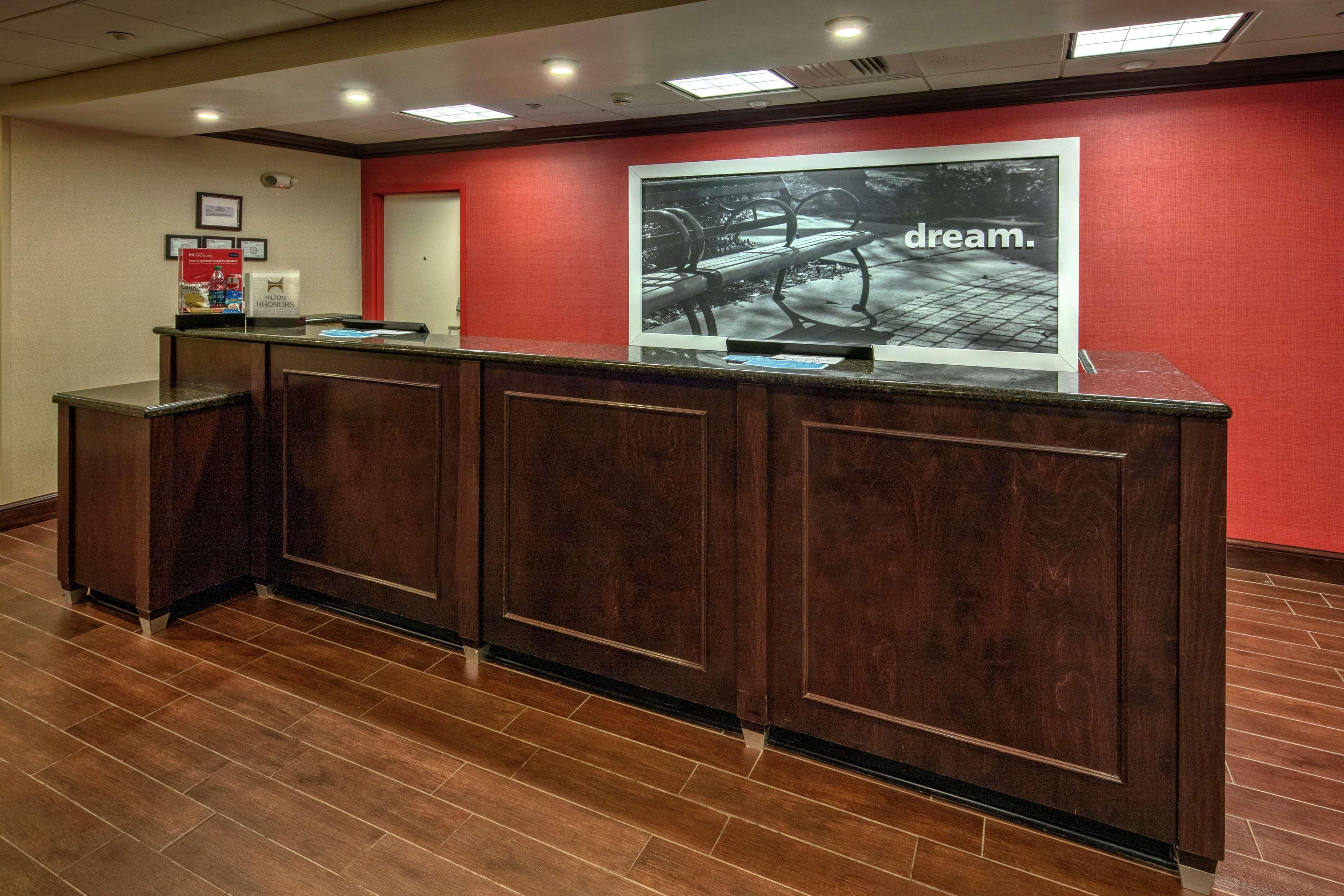 Hampton Inn Cambridge Extérieur photo