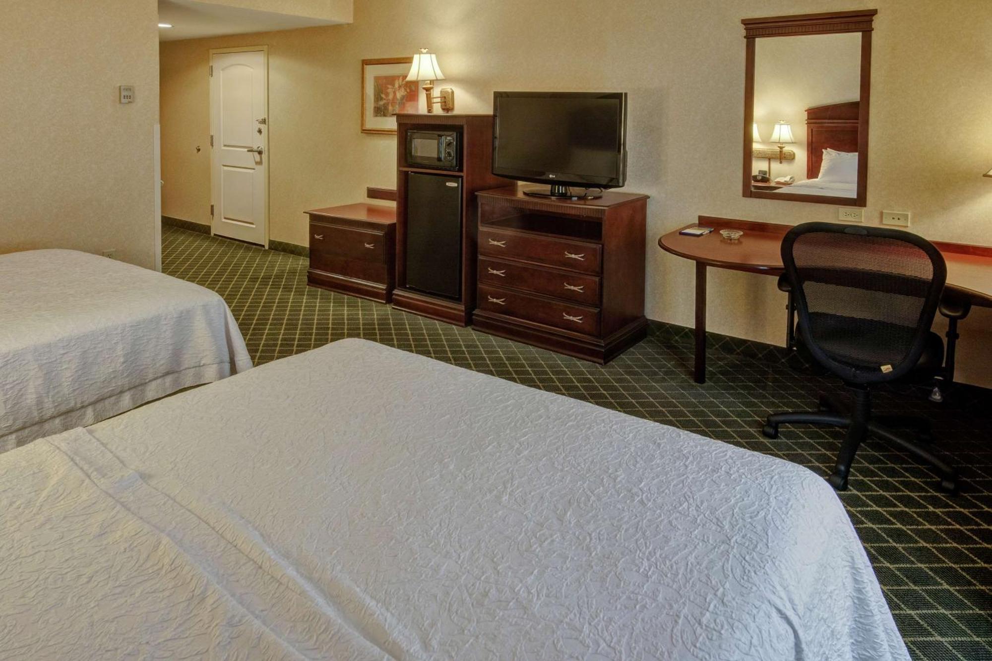 Hampton Inn Cambridge Extérieur photo